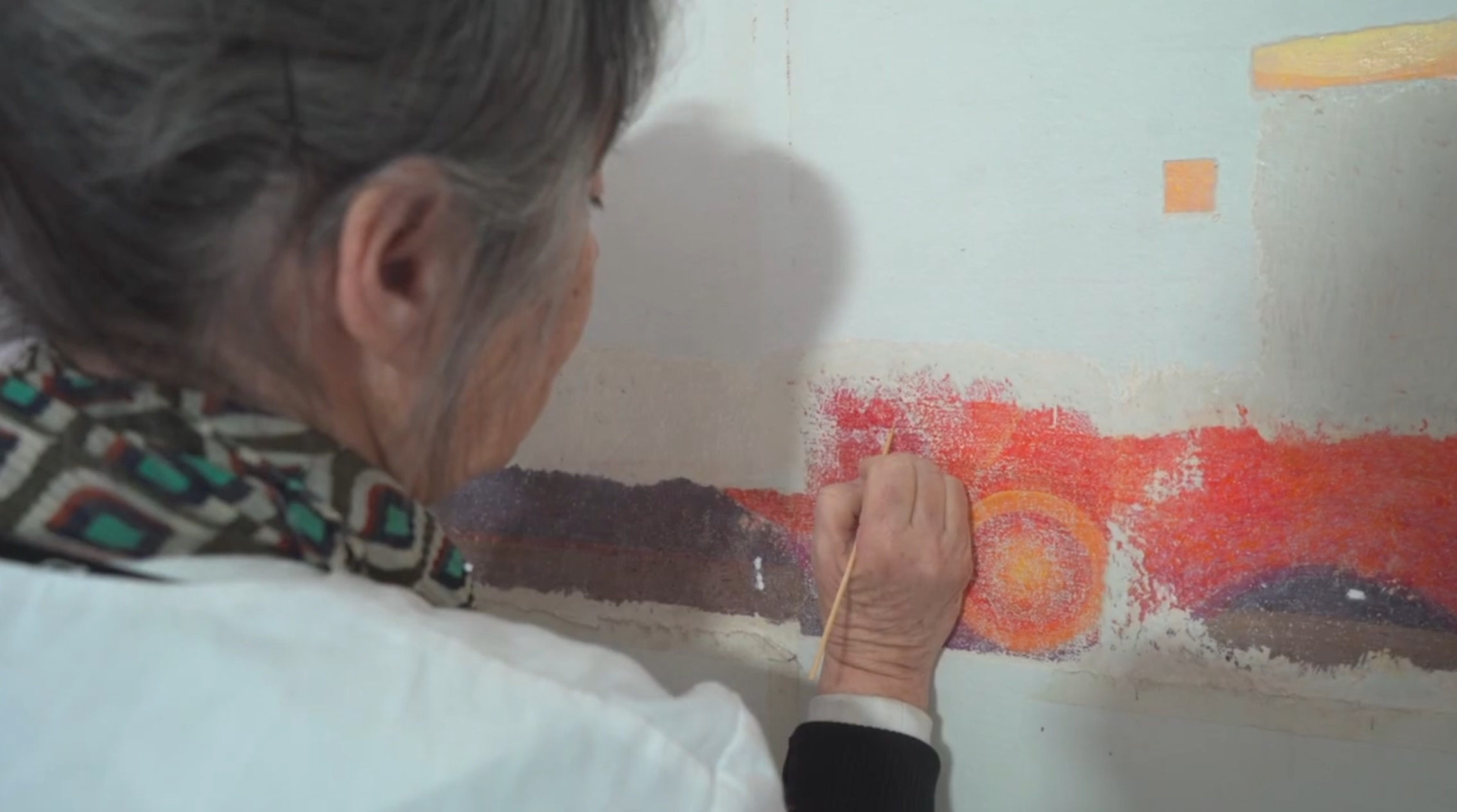 Documental “Días de Julio” sigue las huellas de un célebre artista y un mural que quiso ser borrado por la dictadura